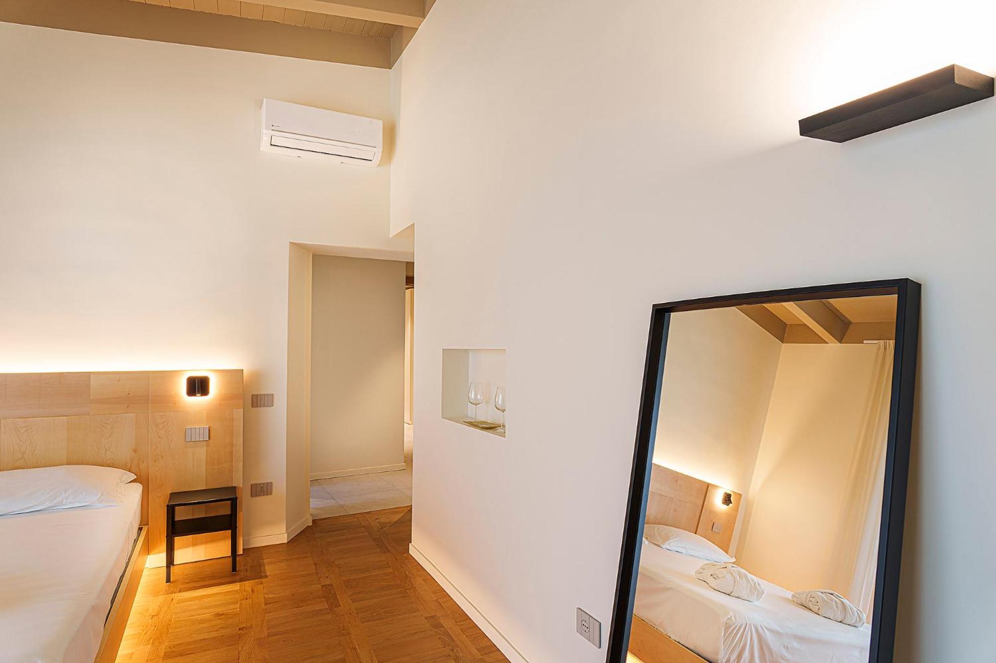 Uefio - Luxury Suites มอนเต ดิ ปรอชิดา ภายนอก รูปภาพ